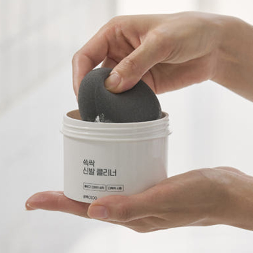 공백 쓱싹 신발 크리너