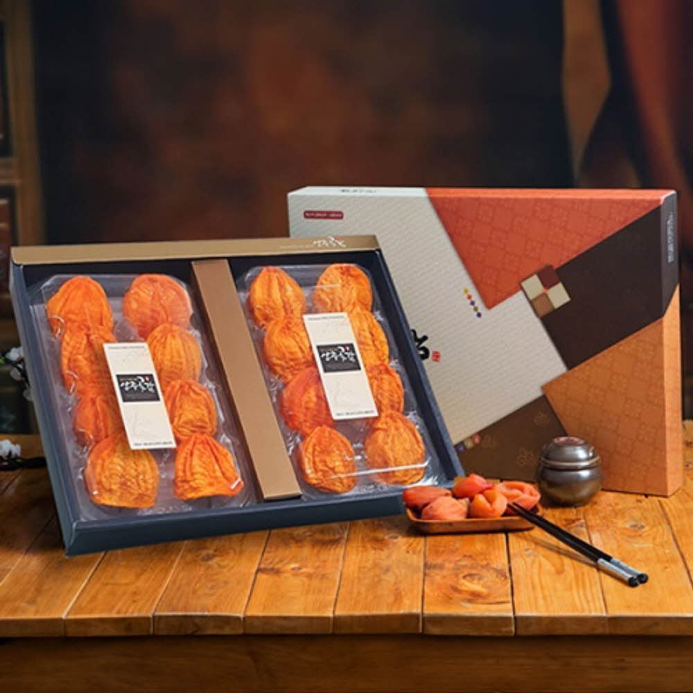 [상주곶감] 상주 수라곶감 선물세트 왕대봉 반건시 / 특대과 16과 1.6kg 내외_부직포 가방 / 아이스박스 배송