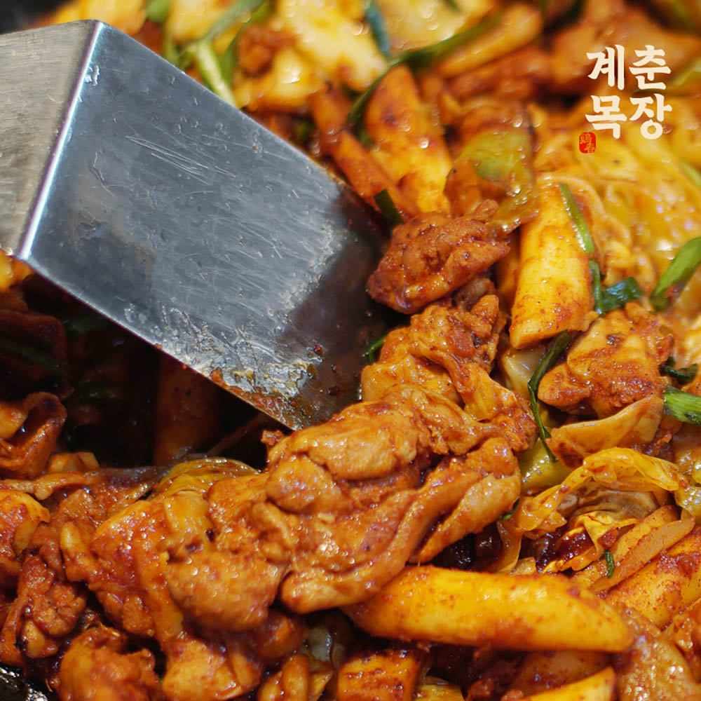계춘목장 비법양념 춘천식 닭갈비 2kg (500g*4팩)